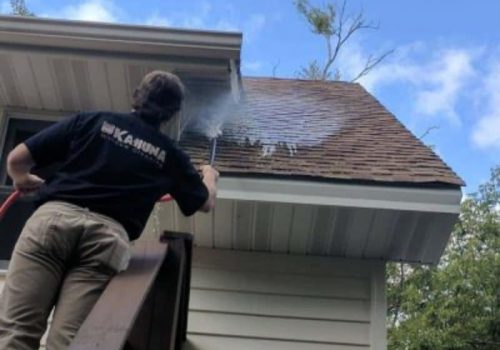 Why Minnesota Weather Makes House Washing Essential-blog
